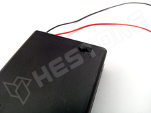 KEYS-2487 / Elemtartó 3 × AA, R6, fedlappal, kapcsolóval (Keystone)