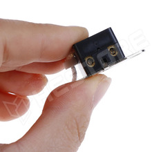 GAO-0753HX / Húzókapcsoló, elfordulásgátló lemezzel, lámpakapcsoló, max. 2A, max. 250VAC rezisztív (GAO-0753HX / GAO)